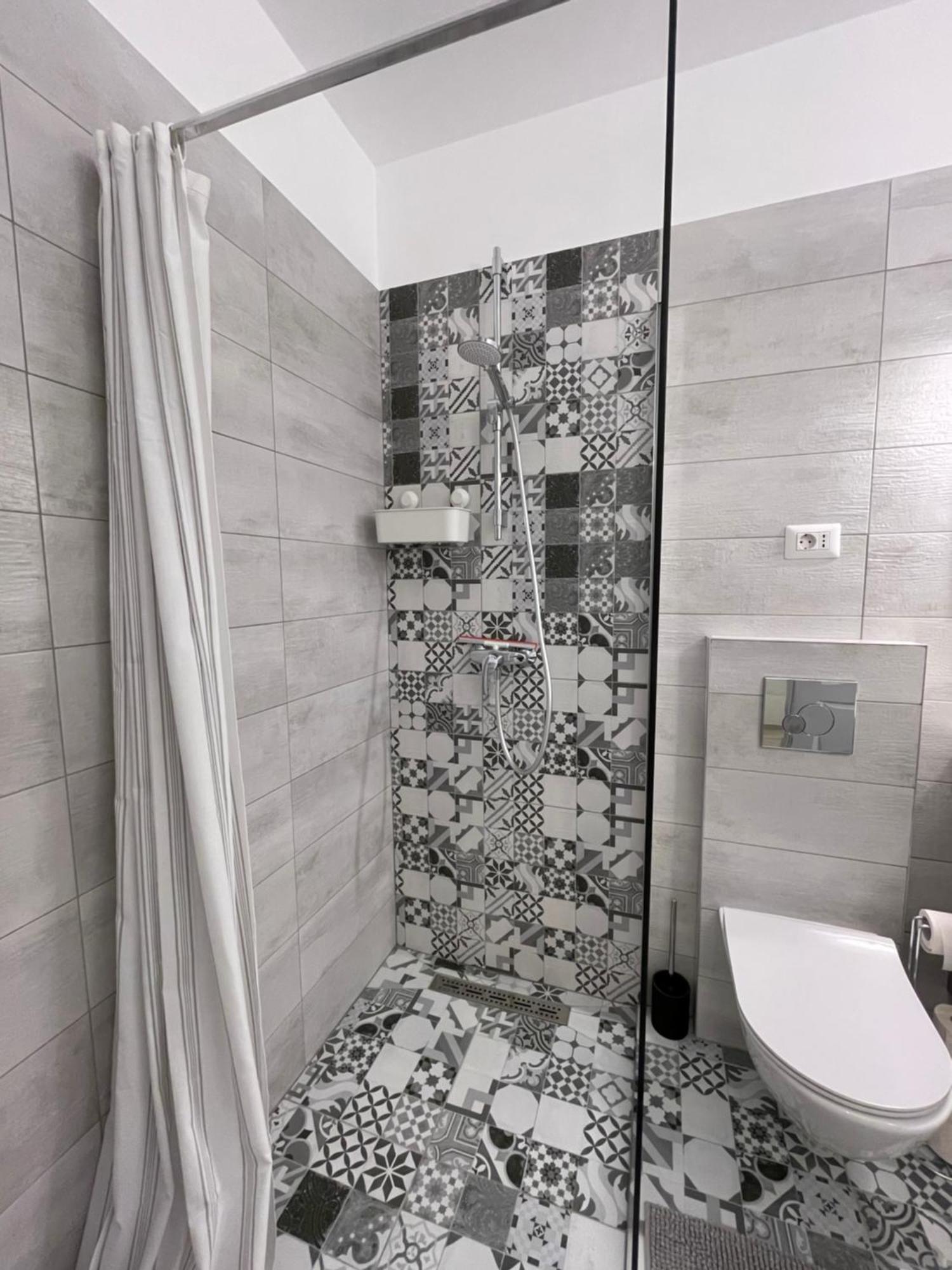 Cozy Stay Braşov Esterno foto