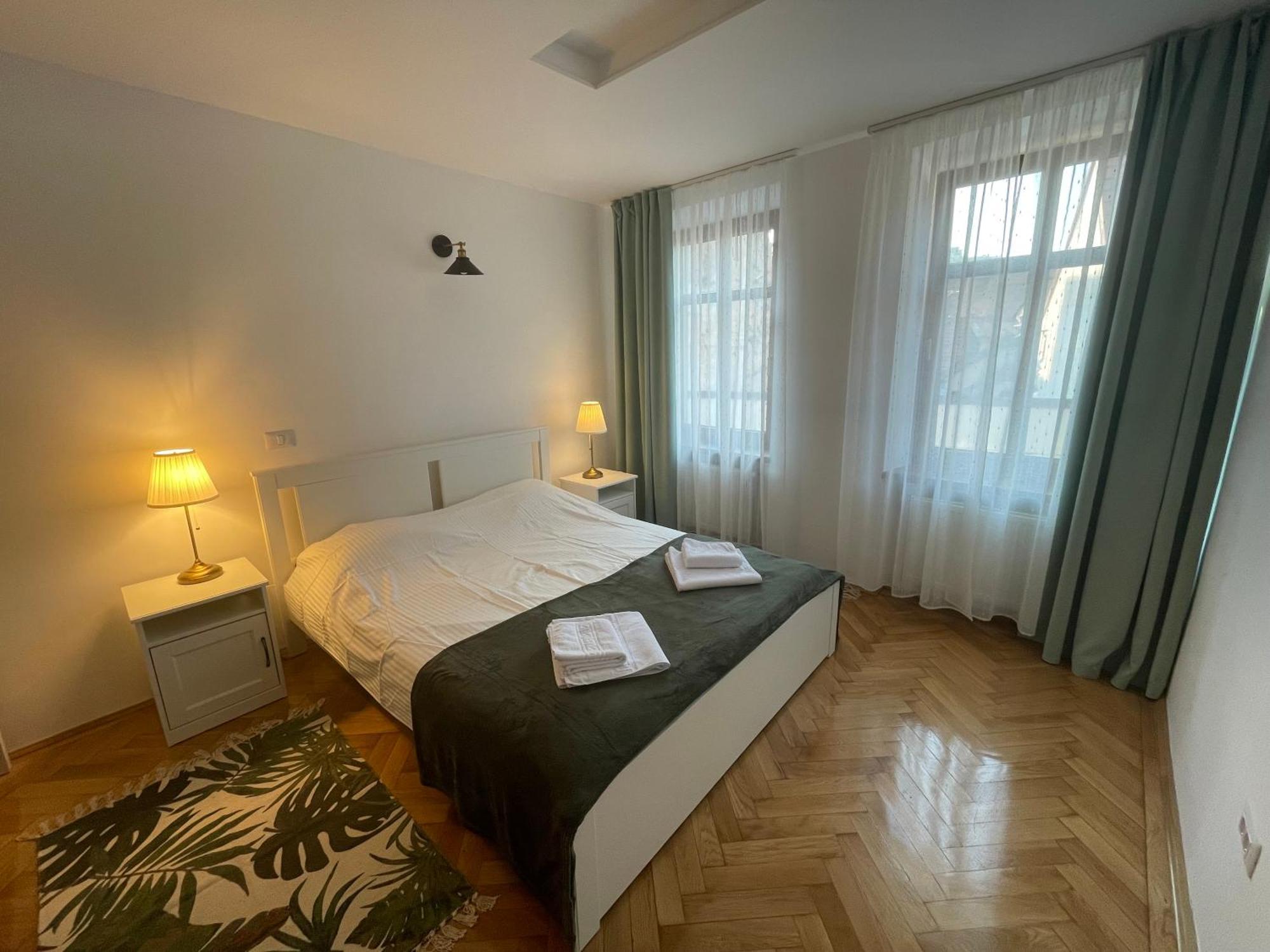 Cozy Stay Braşov Esterno foto
