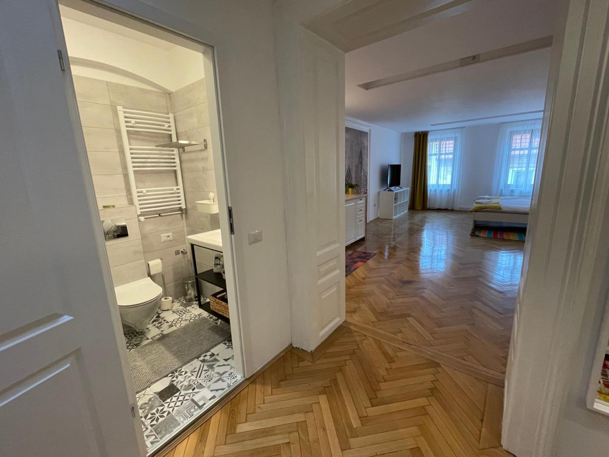 Cozy Stay Braşov Esterno foto
